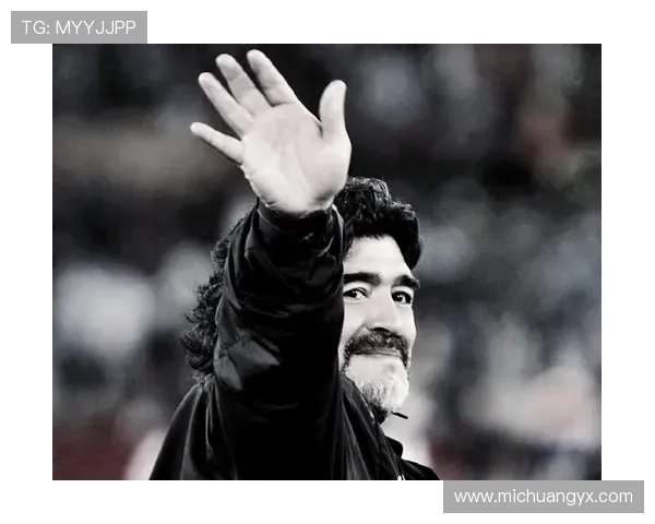 阿根廷全队球员佩戴黑色袖标悼念已故博卡主帅鲁索的感人时刻