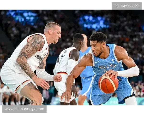 字母哥猛如虎仅用26分钟砍下37分14篮板5助攻展现统治力