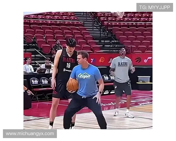 开拓者总经理强调团队团结共同面对比卢普斯缺席挑战